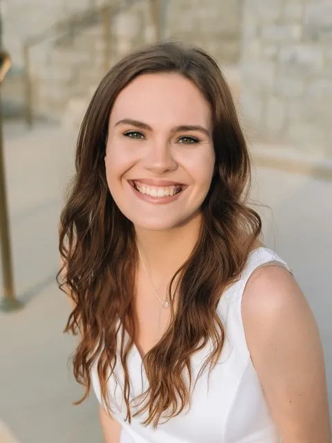 Headshot of Christine Mason.